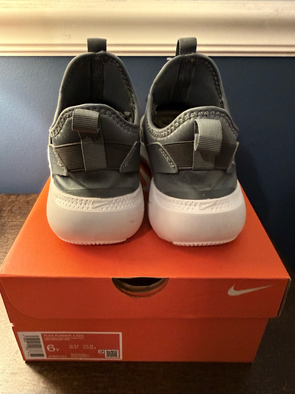 Nike Flex Runner Slip on Sneakers Big Kids - Picture 4 of 6